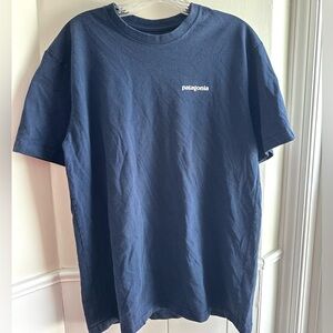Patagonia Men's Classic Blue Logo T-Shirt Size Medium
